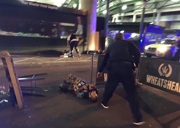 Attentato al London Bridge, edizioni straordinarie Tg e speciali in tv