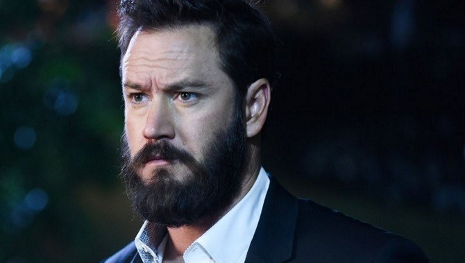 Serie Tv, novità: Mark-Paul Gosselaar in The Passage della Fox; Brendan Fraser in Getty di FX