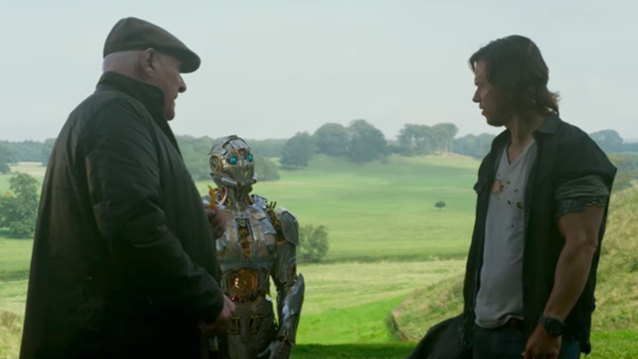 TRANSFORMERS – L’ULTIMO CAVALIERE – Scena del film in italiano “Abbiamo ospiti”
