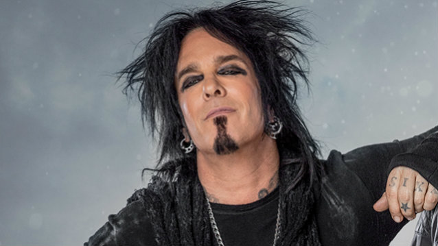 Nikki Sixx: “Mi ritiro ufficiosamente dalla vita on the road”