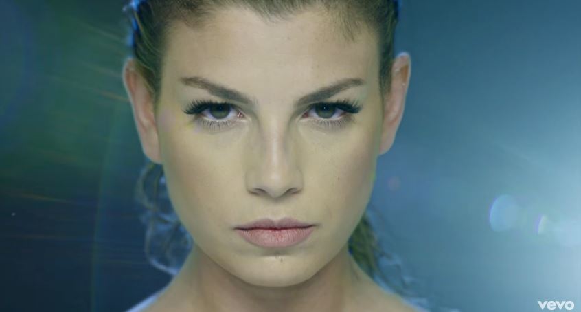 19 giugno 2017, due anni di Occhi Profondi, primo singolo di Emma dall’album Adesso
