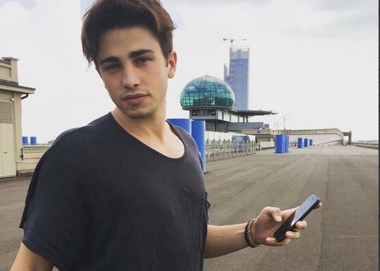 Riki, concerti evento il 15 novembre a Milano e il 18 a Roma: tutte le informazioni