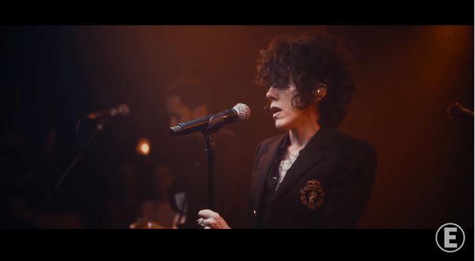 LP, Strange: testo, traduzione e video ufficiale