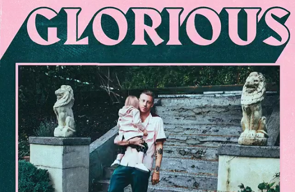 Macklemore featuring Skylar Grey, Glorious: testo, traduzione e video ufficiale