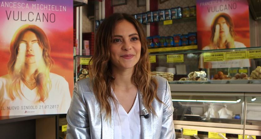 Francesca Michielin a Blogo: “Vulcano è un manifesto per me, una canzone che mi racconta al 100%”
