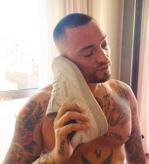 Guè Pequeno feat. Sfera Ebbasta, Lamborghini: testo e audio