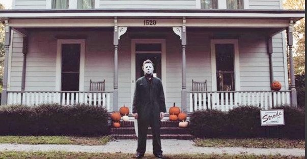 Halloween: il fan che ha creato una replica della casa di Michael Myers cerca coinquilino
