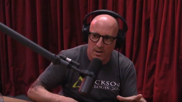 Maynard Keenan sul nuovo disco dei Tool: “E’ colpa degli altri, se siamo in ritardo”