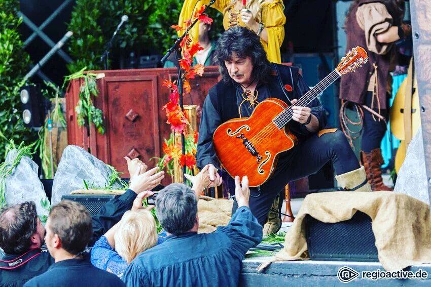 Deep Purple: Ritchie Blackmore suonerebbe un concerto d’addio con la band