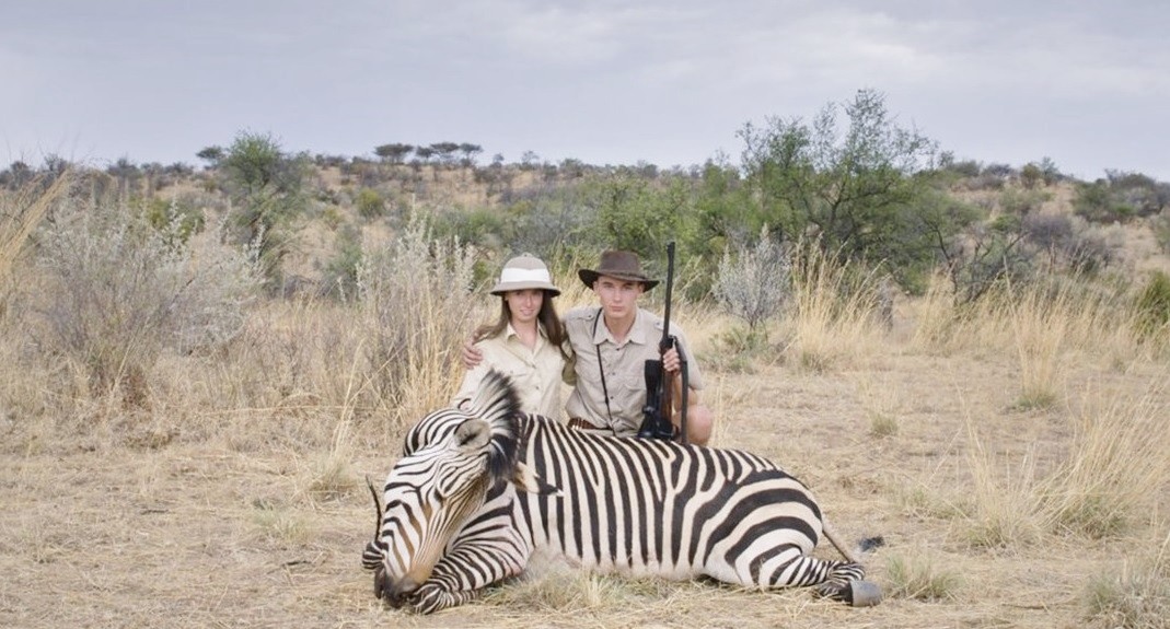 Safari: trailer italiano del film documentario di Ulrich Seidl