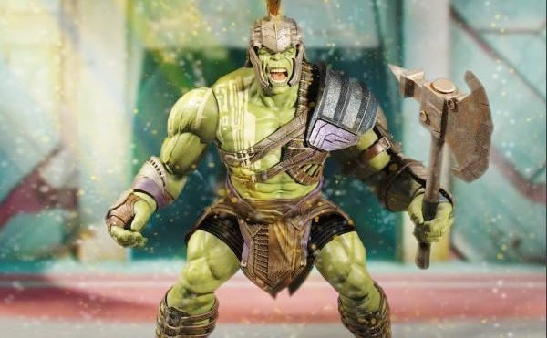Thor: Ragnarok – nuove action figures Mezco Toyz dal Comic-Con 2017