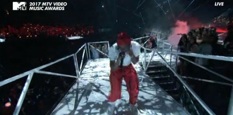 Vma 2017, i cantanti ospiti e i premiati: bene Ed Sheeran e Kendrick Lamar