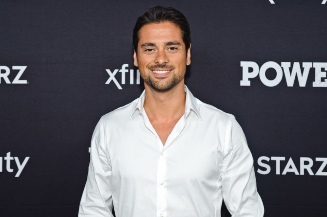 Serie Tv, novità: J.R. Ramirez in Jessica Jones; Nia Long in NCIS: LA; Marlee Matlin in Quantico