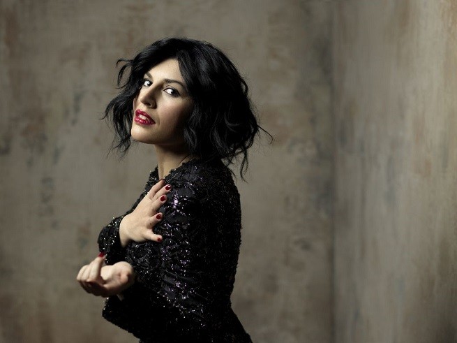 Giusy Ferreri (feat. Federico Zampaglione), L’amore mi perseguita: testo e video