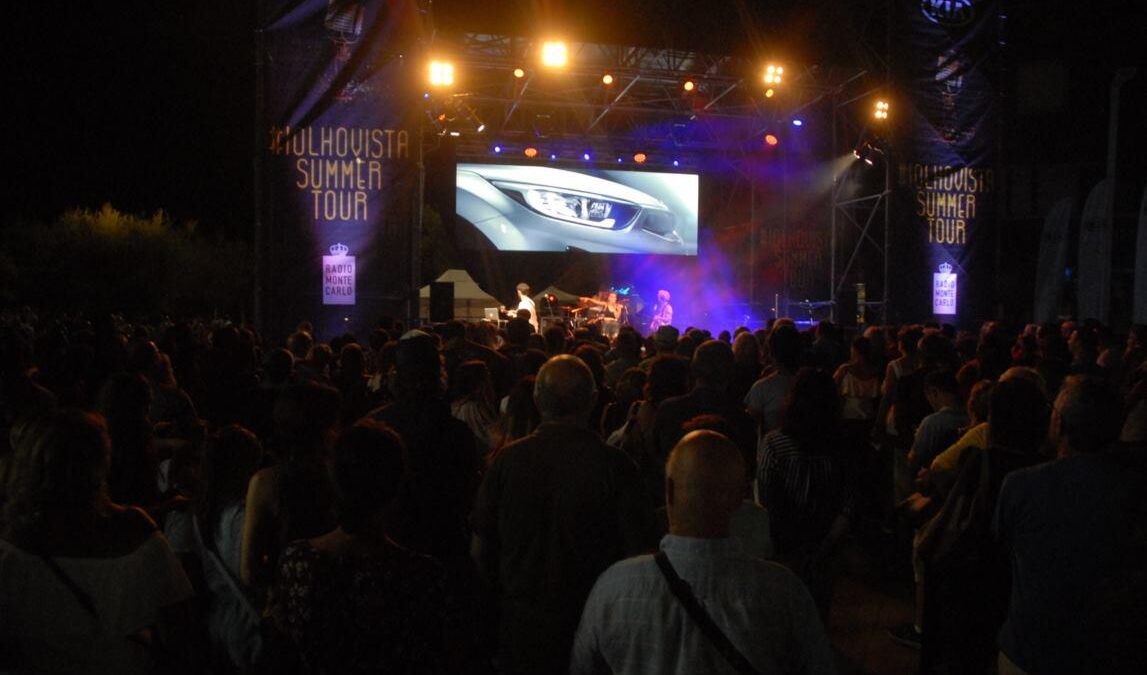 Kia Stonic Summer Tour: Sarah J Morris in concerto