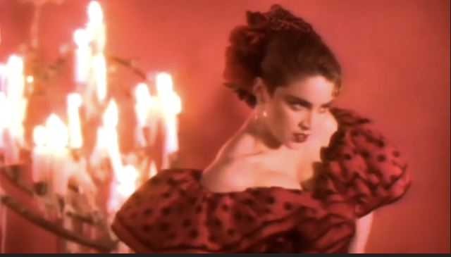 Madonna, La Isla Bonita: la canzone era stata originariamente pensata per Michael Jackson