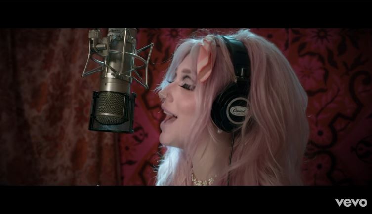 Kesha, Rainbow: testo, traduzione e video ufficiale