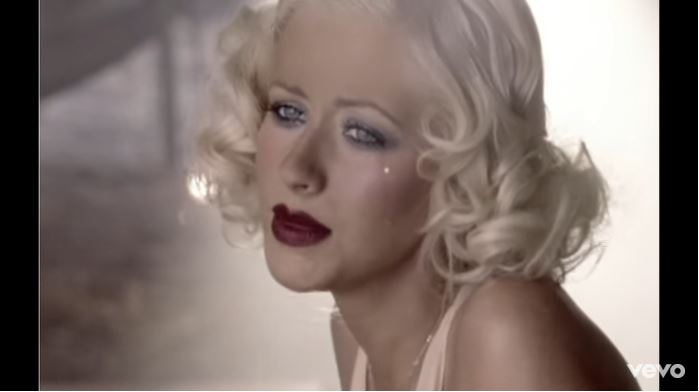 Christina Aguilera, Hurt: il singolo usciva undici anni fa [testo, traduzione, video e curiosità]