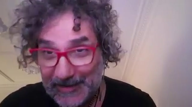 Skroll, il video di scuse di Makkox