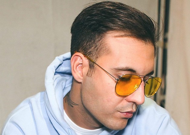 Fred De Palma a Blogo: “Hanglover è un disco di ricordi, d’esperienze. E’ la consacrazione del mio stile” (video)