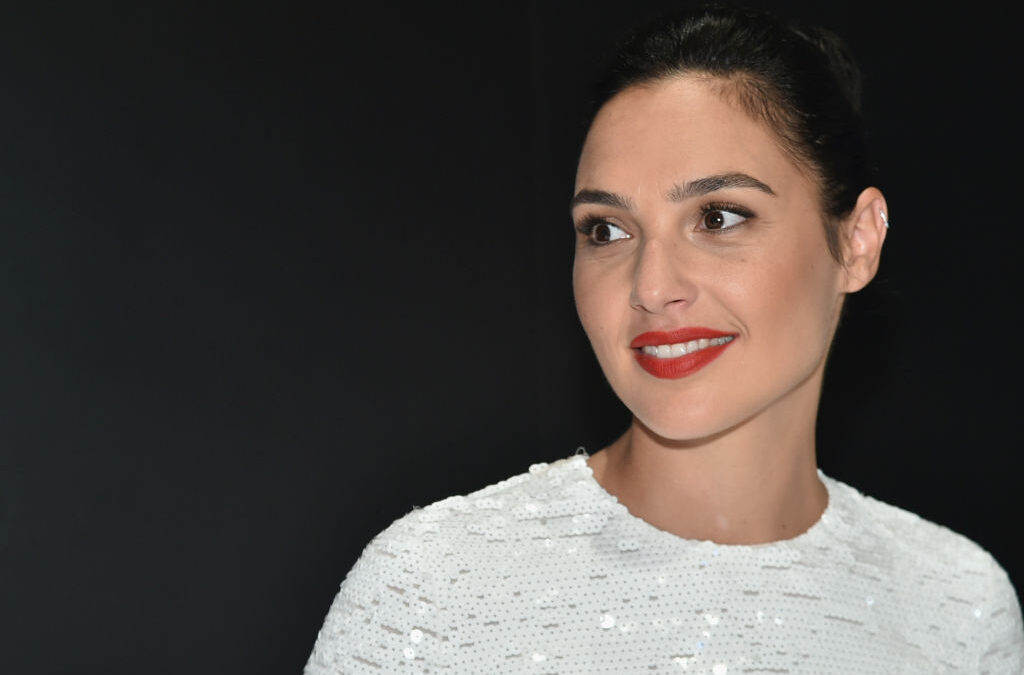 Film 2018- 2019: Gal Gadot in Deeper – Jaime King in Escape Plan 3