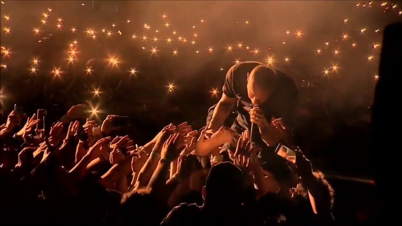 Linkin Park, One More Light: il tributo della band a Chester Bennington