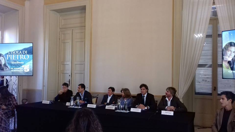 L’Isola di Pietro conferenza stampa: le dichiarazioni di Gianni Morandi
