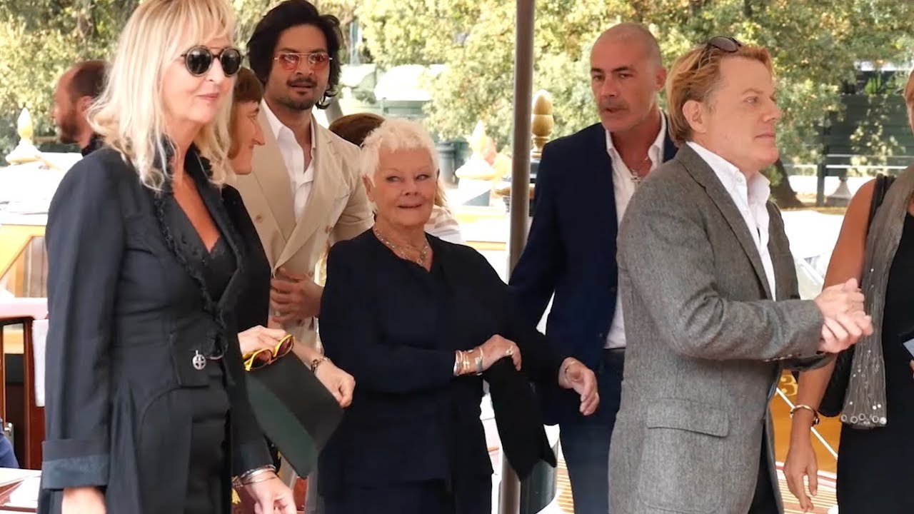 Vittoria e Abdul – Il backstage di #Venezia74