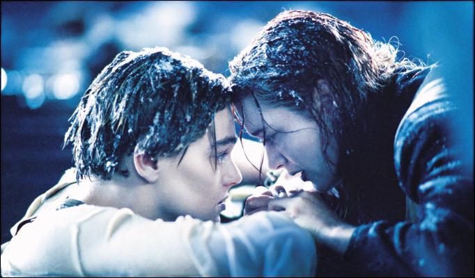 TvBlog consiglia i programmi e i film di natale in onda stasera in tv, oggi 28 dicembre 2024