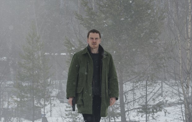 L’uomo di neve: foto e locandine del thriller di Tomas Alfredson