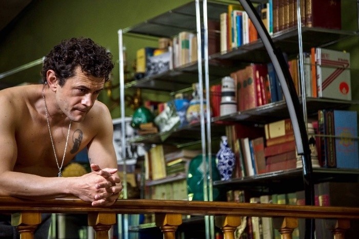 Il contagio: nuovo trailer del film tratto dal romanzo di Walter Siti