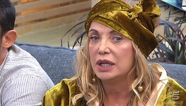 GF Vip, Simona Izzo esce prima? “Voglio andare da Ricky”