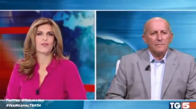 Tg5, Mimun ‘licenzia’ Luigi Bignami per aver corretto la gaffe della conduttrice (VIDEO)