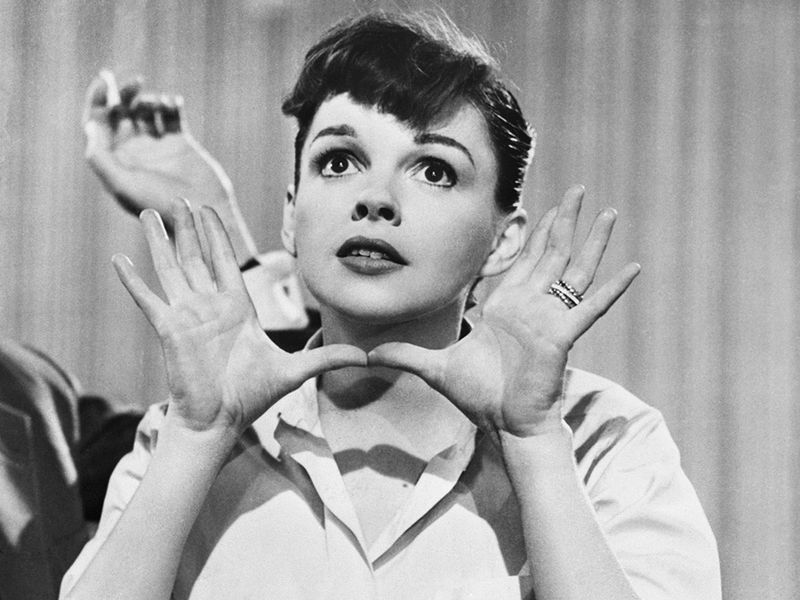 Judy, Renee Zellweger sarà Judy Garland  al cinema