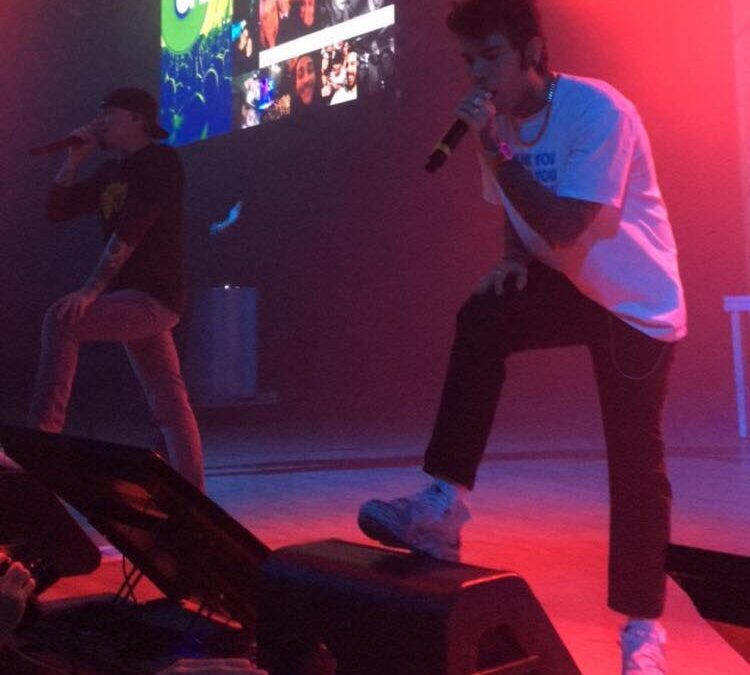Fedez e J-Ax: “In arrivo nuovo singolo e repack dell’album con altri inediti”