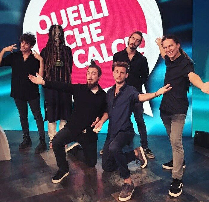 Jaspers, ecco chi è la resident band di Quelli che il calcio (video)