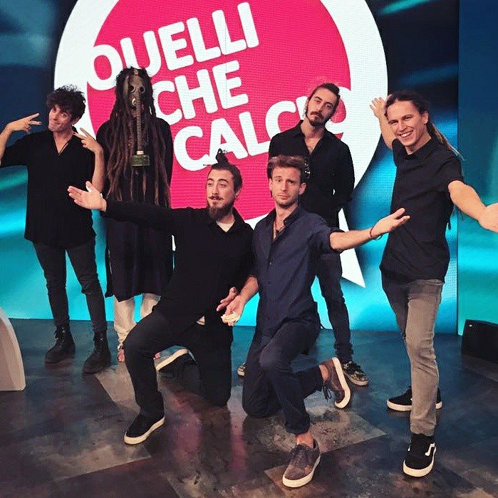 Jaspers, ecco chi è la resident band di Quelli che il calcio (video)