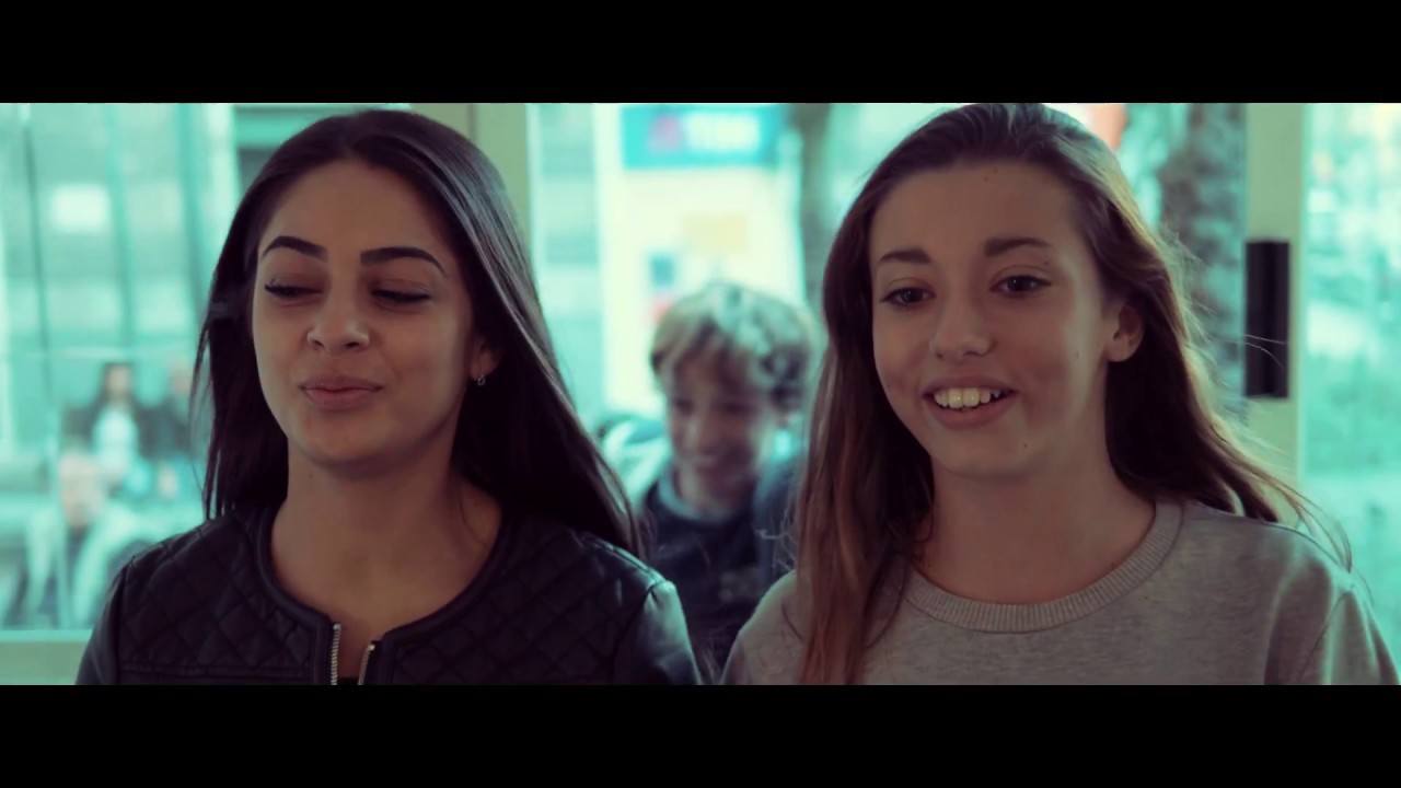 C’EST LA VIE – PRENDILA COME VIENE – Trailer Italiano #2 (Al cinema dal 30 novembre)