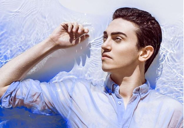 Michele Bravi, Tanto per cominciare: testo e audio