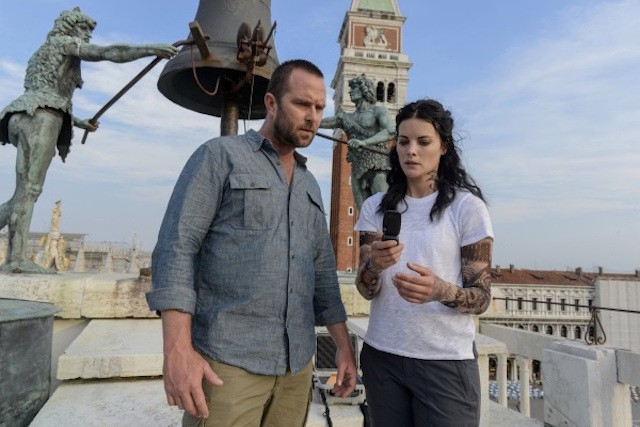 Ascolti Tv Usa 22-27 ottobre: in salita Great News, male Blindspot e Ten Days in the Valley