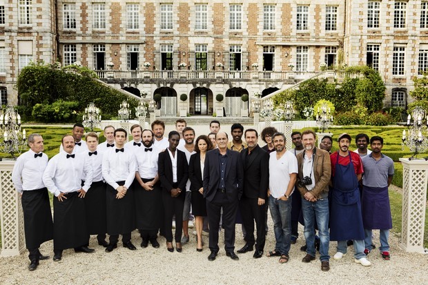 C’est La Vie – Prendila come viene: foto della commedia dei registi di “Quasi Amici”