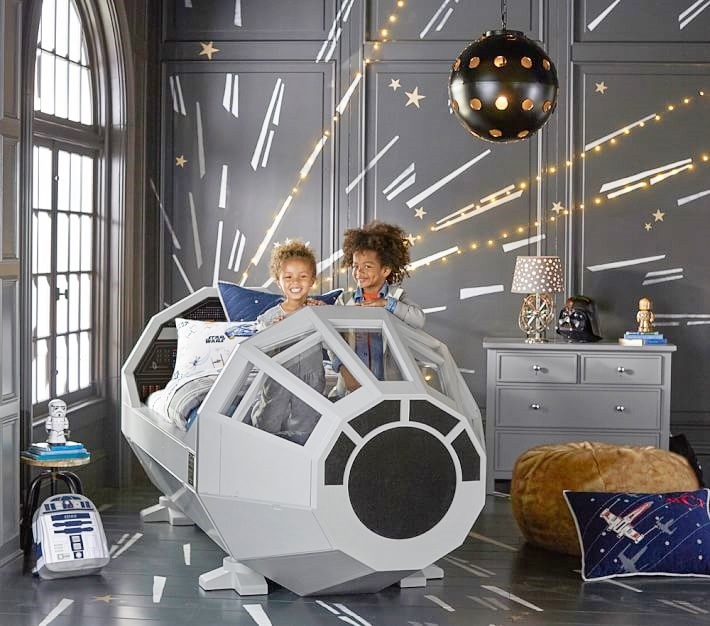 Star Wars Gadget: Letto Millennium Falcon