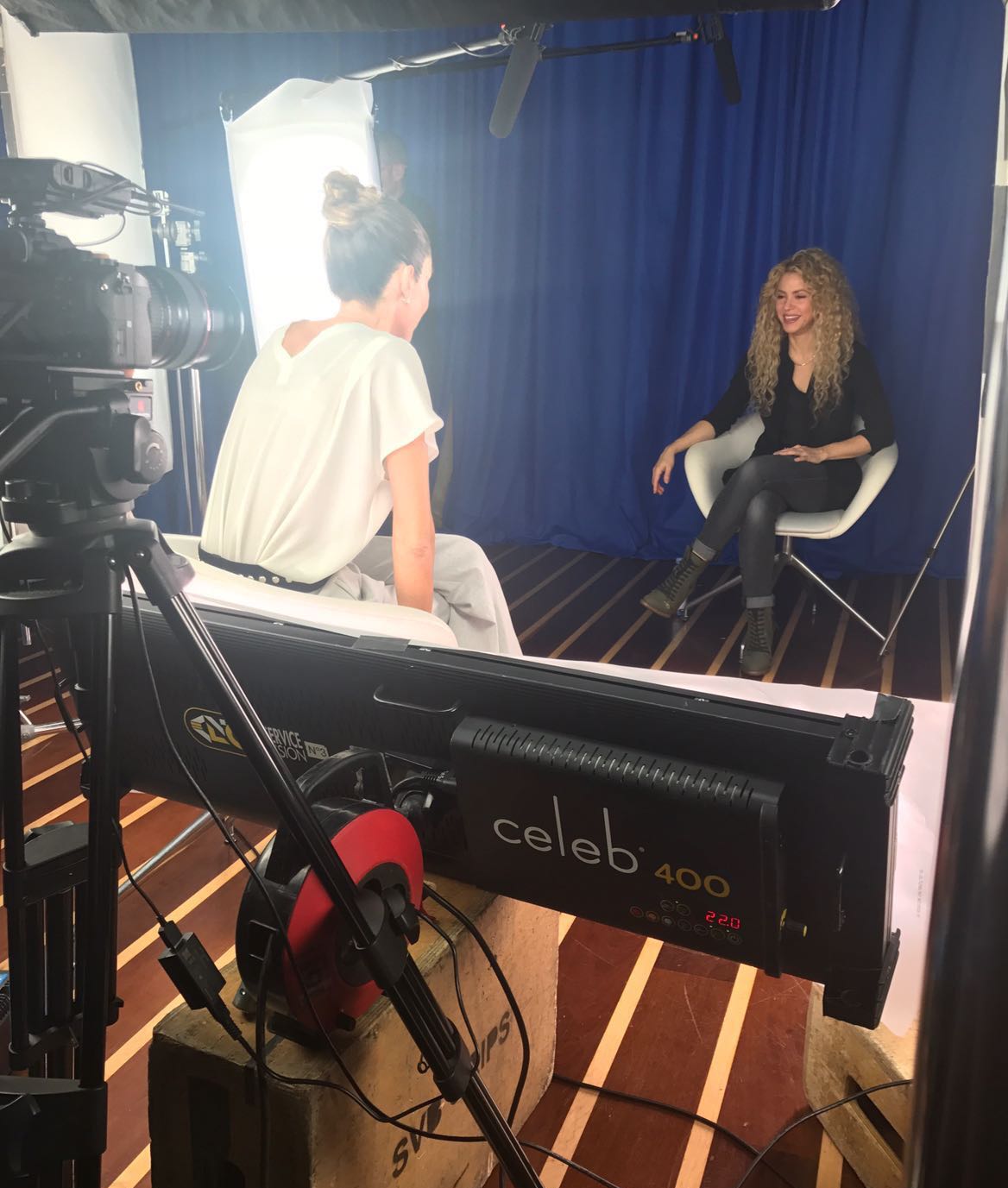 Ospiti tv sabato 14 e domenica 15 ottobre 2017: Shakira, Carla Fracci, Christian De Sica, Gerry Scotti, Francesca Barra…