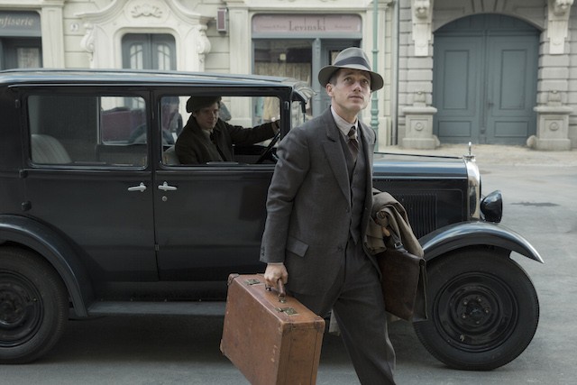 Babylon Berlin, su Sky Atlantic un giallo nella Germania degli anni Venti