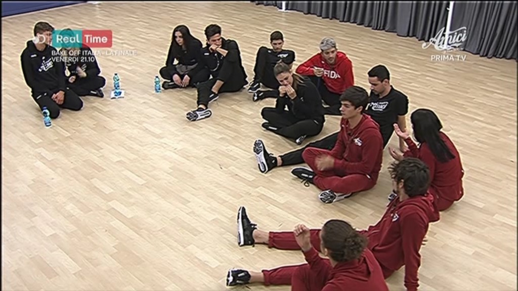 Amici 2017 puntata 28 novembre: scontro tra Moser e Luca