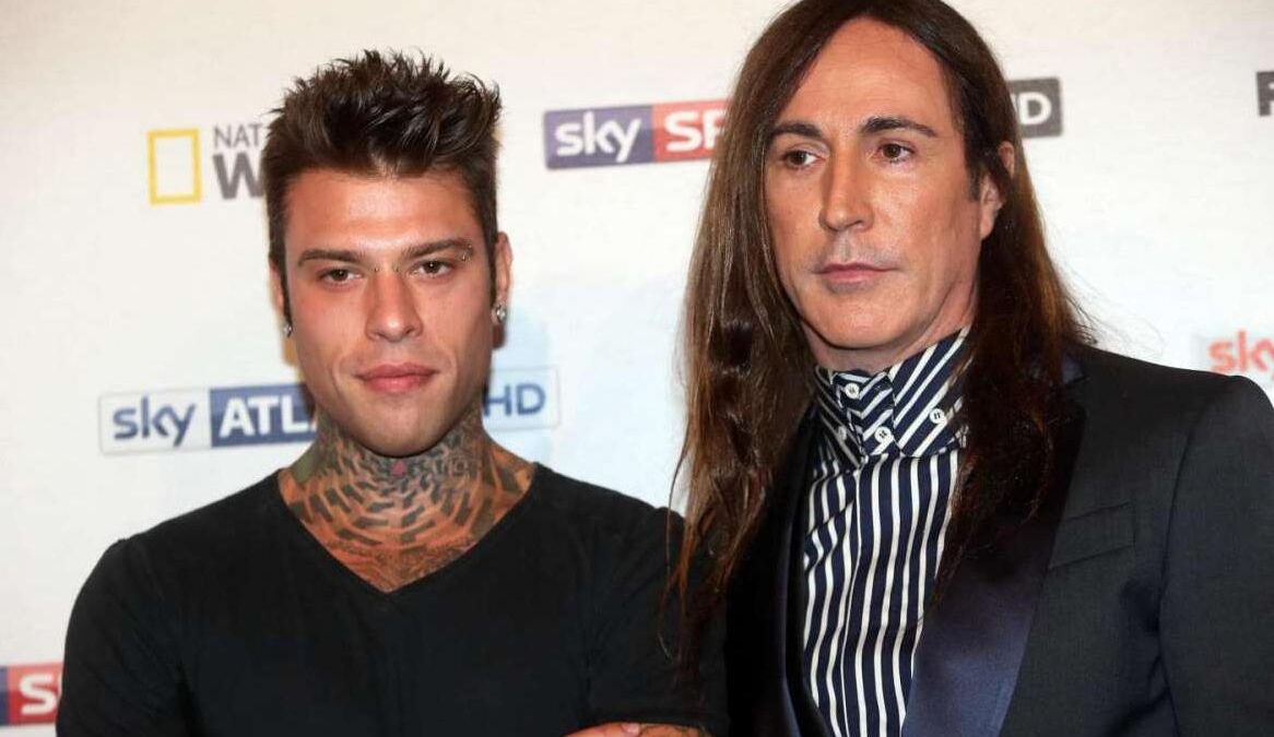 X Factor 11, lite tra Manuel Agnelli e Fedez dopo il 5° live show: “Sei str*nz0 e paracul*” (VIDEO)