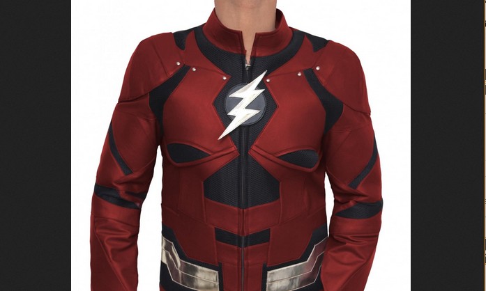 Justice League: giacche, giubbotti e t-shirt del film