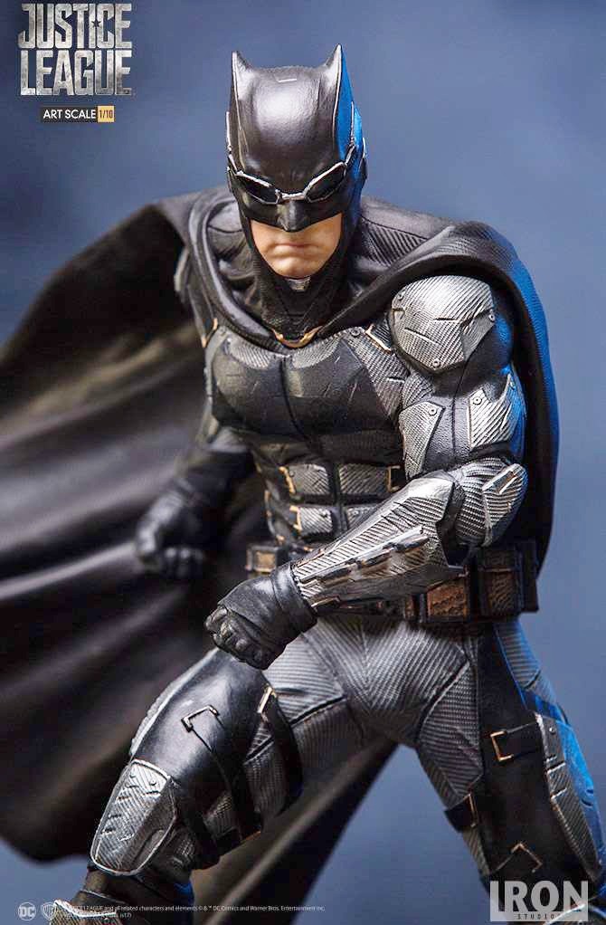 Justice League: le statue “Iron Studios” di Batman, Aquaman, Flash, Cyborg e Superman