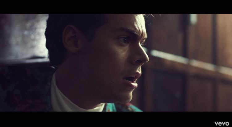 Harry Styles – Kiwi: testo, traduzione e video ufficiale