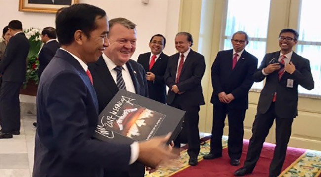 Metallica come strumento di diplomazia: i presidenti di Danimarca e Indonesia discutono di Master Of Puppets